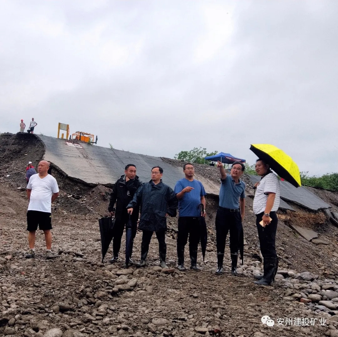 1626659366348004.jpg 640.webp (3).jpg